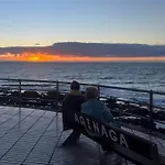 Seaview Faro 아파트 아리나가